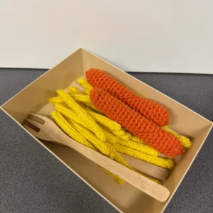 Dinette frites & saucisses crochet