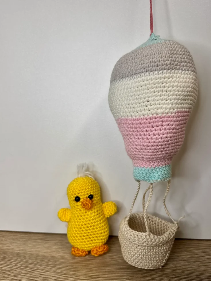 Suspension Décorative Montgolfière Pastel et son Canard Voyageur 2 Suspension Décorative Montgolfière Pastel et son Canard Voyageur