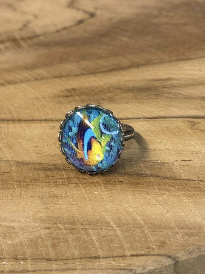 Bague fantaisie cabochon abysses