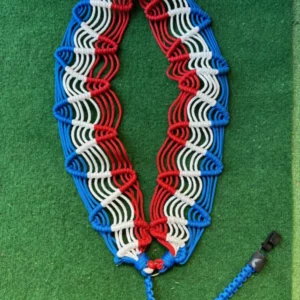 Sangle de guitare en macramé tressé « Rock'n Ranch » — Rouge / Blanc / Bleu